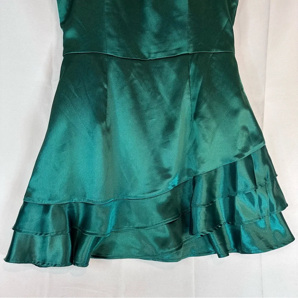 SPEECHLESS Women’s Size 13 Dress Fancy Formal Mini Length Ruffles NWT Green